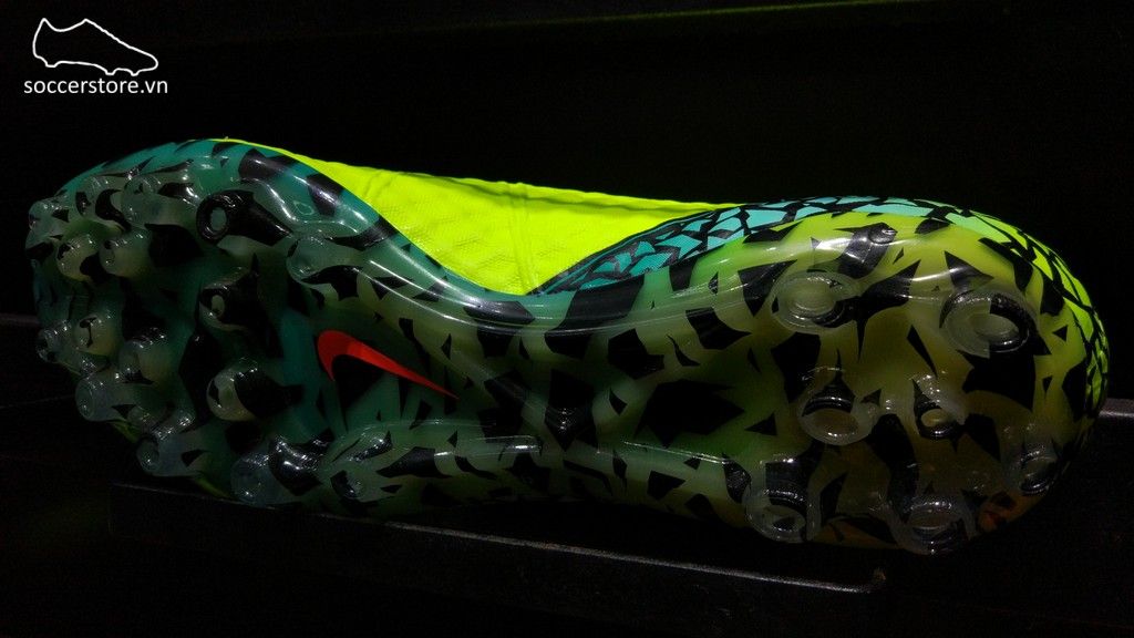 nike hypervenom phantom turquoise